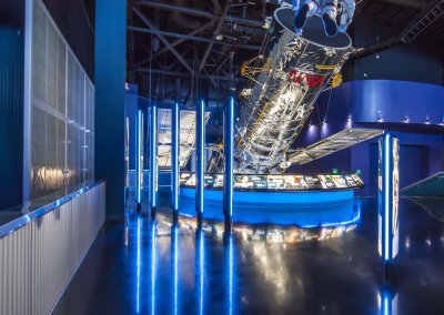 Kennedy Space Center Visitor Complex, Space Shuttle Atlantis Exhibit