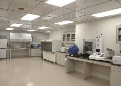 Northwestern Memorial Hospital cGMP Laboratory